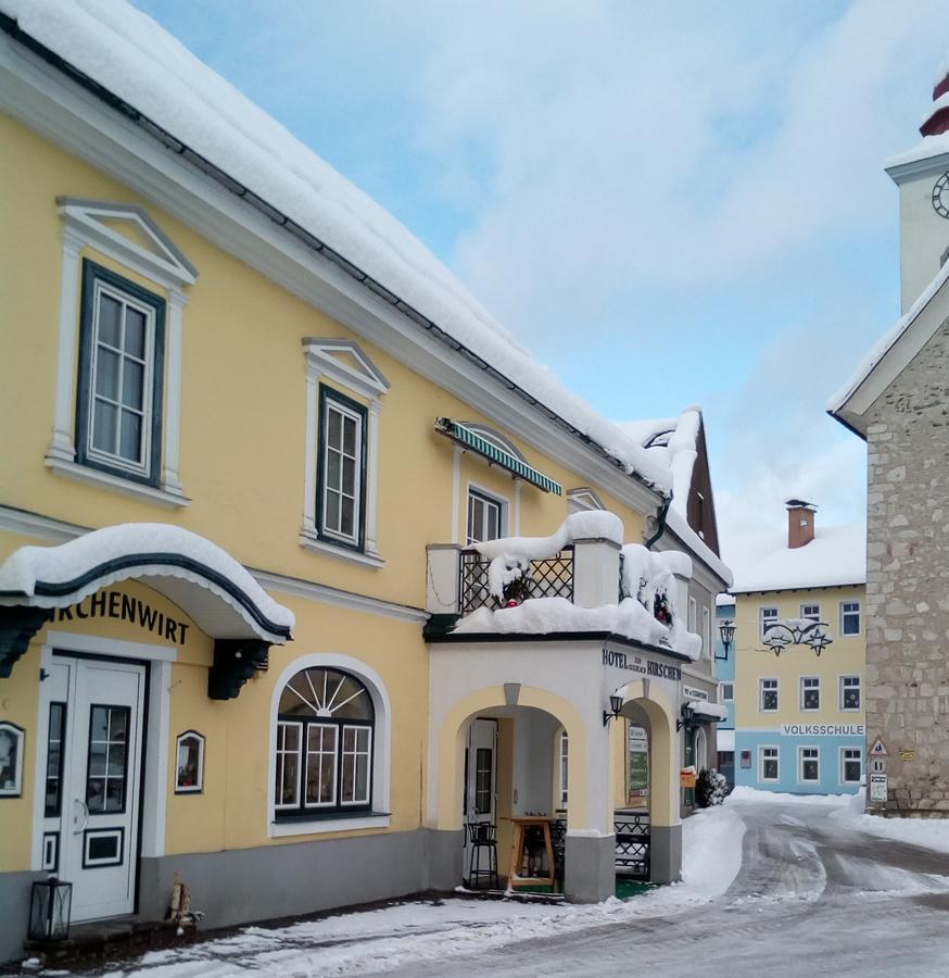 Hotel Zum Goldenen Hirschen Goestling an der Ybbs Exterior photo